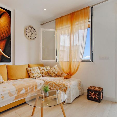 1 Bedroom Giuly Sea Views In Los Cristianos Лос Кристианос Экстерьер фото